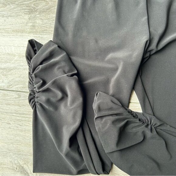 Joseph Ribkoff Ruched Jersey Stretchy Capri Pants - Picture 7 of 9